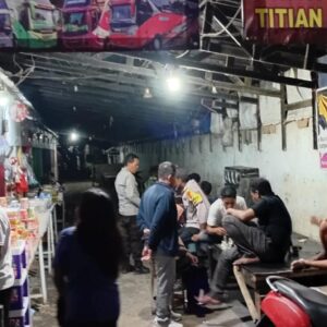 Patroli KRYD, Polsek Woha Pantau Aktivitas Masyarakat dan Cegah Potensi Guankamtibmas di wilayah Hukumnya