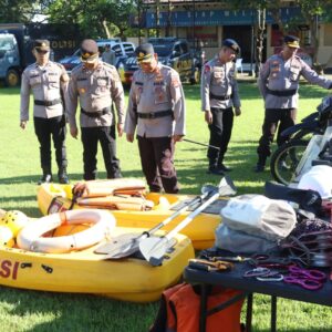 *Polres Sumbawa Barat Gelar Apel Kesiapan Antisipasi Bencana dan Kontigensi Aman Nusa I Rinjani 2026*