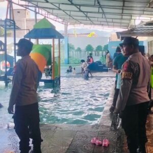 Untuk Keamanan Masyarakat diwilayah Hukumnya Polsek Woha Gencarkan Patroli Siang Hari