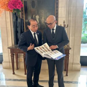 Kini Juga Hadir di KBRI Paris, Buku Rasa Bhayangkara Nusantara Kenalkan MBG Indonesia ke Masyarakat Perancis