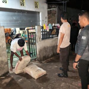 POLSEK HU’U AMANKAN BARANG BUKTI DIDUGA HASIL CURIAN PROYEK KNMP DESA JALAN