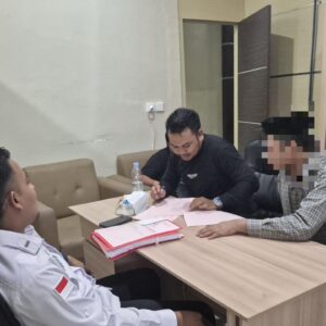 Pelimpahan Tersangka dan Barang Bukti Kasus Narkotika ke Kejaksaan Negeri Dompu (Tahap II)