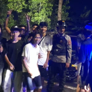 Jaga Kondusivitas Wilayah, Patroli Perintis Presisi Polres Lombok Barat Sisir Kawasan Kediri Hingga Dini Hari
