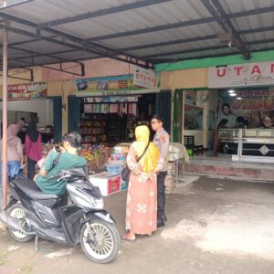 Polsek Praya Intensifkan Patroli Pasar Renteng, Antisipasi 3C dan Gangguan Kamtibmas