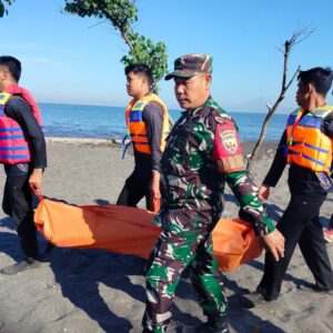 Korban Hanyut Pantai Ampenan Ditemukan, Satu Masih Dicari
