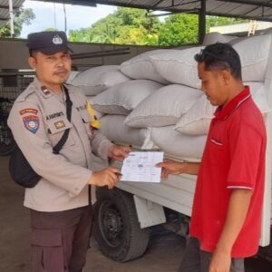Polisi di Lombok Barat Kawal Ketahanan Pangan ke Bulog