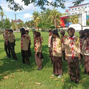 Mencetak Generasi Berintegritas, Polres Lombok Barat Gembleng Saka Bhayangkara di Gerung