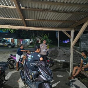 Patroli KRYD Polsek Pekat, Ciptakan Situasi Kamtibmas Aman dan Kondusif