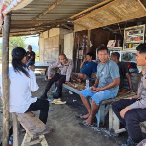 Sat Binmas Polres Bima Kota Laksanakan Cooling System dan Himbauan Kamtibmas di Kelurahan Dara