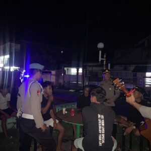 Patroli Malam Gabungan Polres Dompu, Jaga Kamtibmas dan Edukasi Remaja Secara Humanis