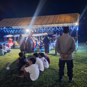 Sinergi TNI-Polri Jaga Pasar Malam UMKM di Lombok Barat, Beri Rasa Aman di Tengah Perputaran Ekonomi