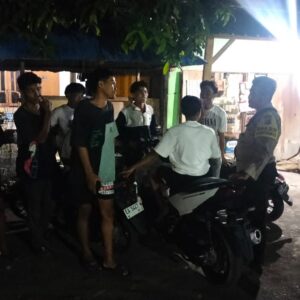 POLSEK KILO INTENSIFKAN PATROLI CIPKON DAN KRYD GUNA JAGA KONDUSIFITAS WILAYAH