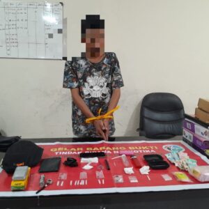 Diduga Edarkan Sabu, Tiga Pria Diamankan Satresnarkoba Polres Lombok Timur