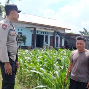 Bhabinkamtibmas Labuapi Sulap Lahan Kosong Warga
