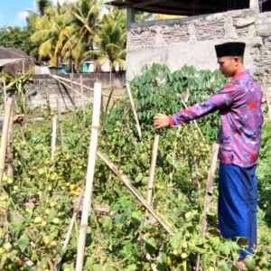 Bhabinkamtibmas Desa Jango Ajak Warga Dukung Program Ketahanan Pangan Nasional