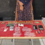 SATRESNARKOBA POLRES DOMPU AMANKAN TERDUGA PELAKU NARKOTIKA DALAM OPERASI BESAR-BESARAN DI KAMPUNG RAWAN NARKOBA
