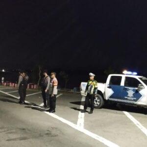 Antisipasi Kejahatan Jalanan dan Balapan Liar, Satlantas Polres Bima Kabupaten Gencarkan Patroli Strong Point Malam