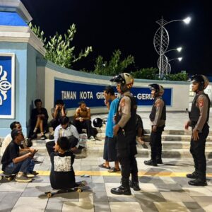 Polres Lombok Barat Intensifkan Patroli Kamtibmas di Gerung