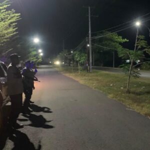 Memastikan Kondusifitas Wilayah Polsek Woha Gencarkan Patroli Rinjani Presisi KRYD Malam Hingga dini Hari