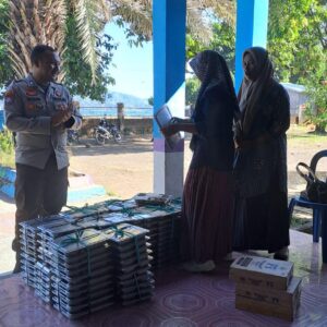 Pastikan Pendistribusian MBG Aman, Polsek Tambora Gelar Pengamanan Hingga Tepat Sasaran
