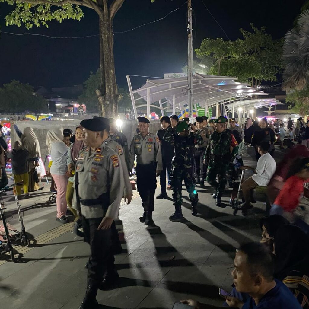 Patroli Rinjani Presisi Polres Bima Kota Sambangi Titik Keramaian, Sampaikan Pesan Kamtibmas