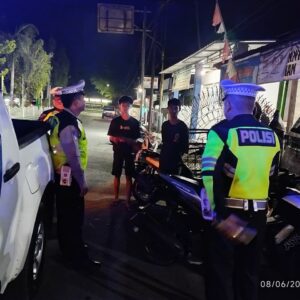 SAT LANTAS POLRES DOMPU GELAR BLUE LIGHT PATROL DAN REKAYASA LALU LINTAS, WUJUDKAN KAMSELTIBCAR LANTAS YANG AMAN DAN KONDUSIF
