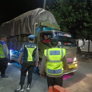 Polsek Kawasan Pelabuhan Tano Intensifkan KRYD, Antisipasi Gangguan Kamtibmas di Gerbang Pulau Sumbawa