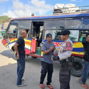 Sasar Titik Rawan Kejahatan, Polsek Woha Perkuat Kehadiran Polisi di Tengah Masyarakat