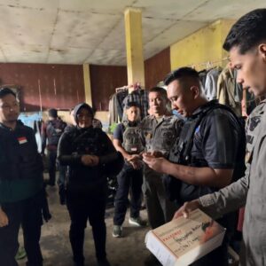 Tim Kesehatan Operasi Damai Cartenz 2026 Lakukan Pemeriksaan Kesehatan Personel di Pos-Pos Yahukimo