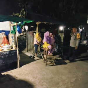 Pantau Aktivitas Masyarakat dan Minimalisir Guankamtibmas Polsubsektor Palibelo Gelar Patroli KRYD Malam Hari