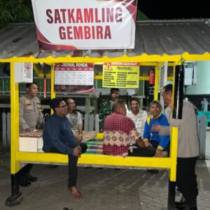 Sat Binmas Polres Sumbawa Barat Laksanakan Penilaian Lomba Poskamling dalam Rangka HUT Bhayangkara ke-80