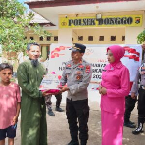 Bhakti Sosial, Menyabut Hari Bhayangkara ke-80, Polsek Donggo dan Bhayangkari Salurkan Bantuan Sembako Bagi Lansia