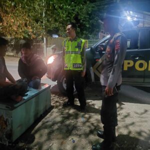 Patroli Dialogis Polsek Maluk, Warga Diimbau Waspada Penipuan dan Jaga Kamtibmas