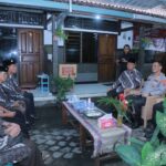 Sambut Hari Bhayangkara ke-80, Kapolda NTB Anjangsana ke Rumah Purnawirawan