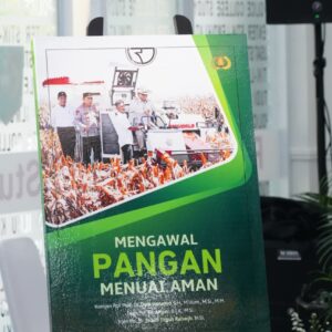 Ketahanan Pangan Jadi Isu Strategis Nasional, Wakapolri Luncurkan Buku ke-42 “Mengawal Pangan Menuai Aman”