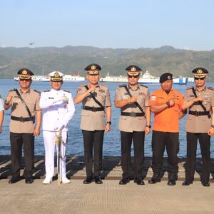 Polda NTB dan Stakeholder Kemaritiman Bersatu Tabur Bunga Sambut Hari Bhayangkara ke-80