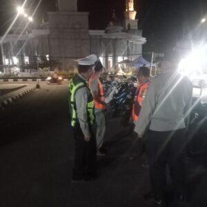 Tanjung Diterangi Lampu Biru: Patroli Blue Light Antisipasi 3C + Cuaca Ekstrim*