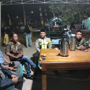 Bhabinkamtibmas Batu Putih Atur Lalu Lintas dan Jaga Kondusivitas Selama MTQ XXII Tingkat Kecamatan Taliwang