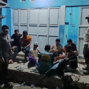 Patroli Dialogis Polsek Sanggar Cegah Potensi Kriminalitas dan Edukasi Warga Jaga Stabilitas Kamtibmas