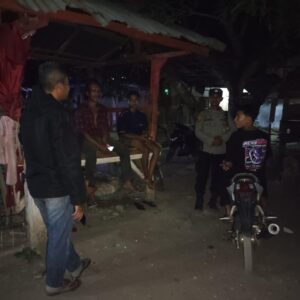 Menekan Kerawanan Kamtibmas di Wilayah Hukumnya Polsek Madapangga Pertebal Patroli Malam di Jam Rawan