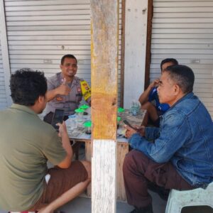 Duduk Sama Rendah Berdiri Tanpa Raja, Dekat Tanpa Sekat Bersama Warga Binaan Bhabinkamtibmas Polsek Bolo Gelar Coffe Morning Kamtibmas