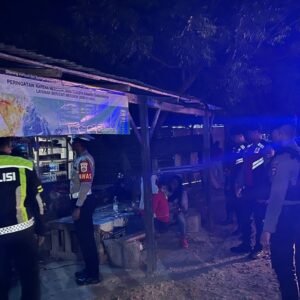 Dipimpin Pawas, Pamapta Polres Bima Kabupaten Gelar Patroli Humanis Cegah Potensi Guankamtibmas Malam Hari di Wilayah Hukumnya