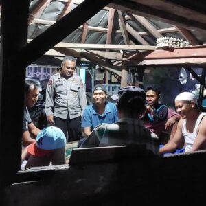 Perkuat Kemitraan dengan Masyarakat, Sat Binmas Polres Dompu Sambangi dan Cek Satkamling, FKPM, serta BKPM di Kecamatan Woja