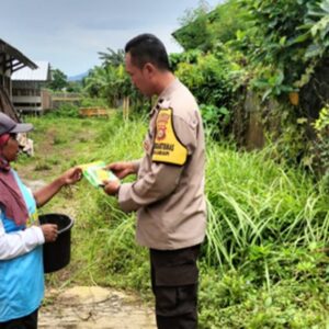 Bhabinkamtibmas Labuapi Turun Tangan, Dorong Kemandirian Pangan Keluarga Lewat Pekarangan Bergizi
