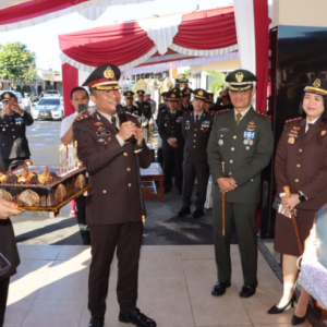 Polres Lombok Timur Peringati Hari Bhayangkara ke-80, Tegaskan Komitmen Menjadi Polri yang Humanis dan Adaptif