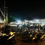 PATROLI RINJANI PRESISI DALAM RANGKA CIPTA KONDISI KAMSELTIBCARLANTAS: SAT LANTAS POLRES LOMBOK TIMUR AMANKAN PULUHAN MOTOR KNALPOT BRONG DAN GAGALKAN AKSI BALAP LIAR