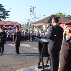 POLRES DOMPU GELAR UPACARA DAN SYUKURAN HARI BHAYANGKARA KE-80, TEGUHKAN KOMITMEN “80 TAHUN MENGABDI POLRI UNTUK MASYARAKAT