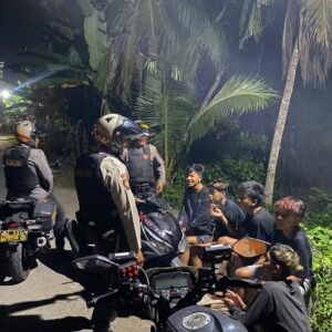 Antisipasi Kejahatan 3C, Polres Lombok Barat Intensifkan Patroli Malam