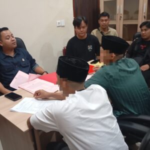 Polsek Pekat Limpahkan Tersangka Kasus Penipuan dan Penggelapan ke Kejaksaan Negeri Dompu