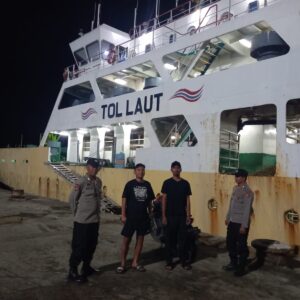 Patroli KRYD Malam Minggu, Polsek Kawasan Pelabuhan Laut Bima Perkuat Pengamanan dan Antisipasi Gangguan Kamtibmas